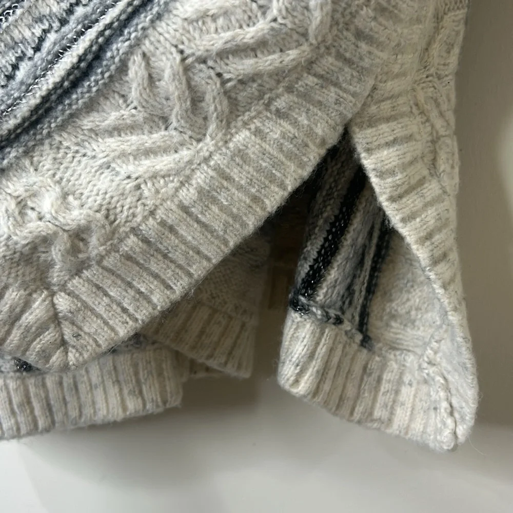 CABI Chalet Pullover Sweater 4410 Holiday Festive Size Medium - Picture 8 of 16